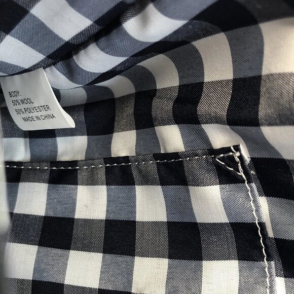 Vineyard Vines WOOL Charcoal Clutch Magnetic Closure 6 x 10 inches - Picture 4 of 4